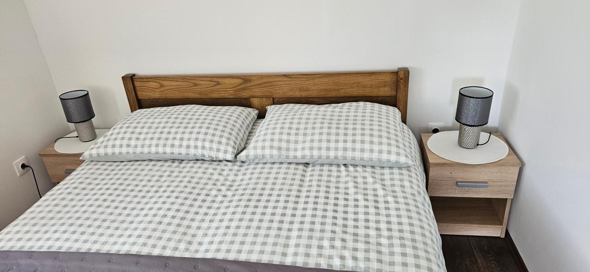 Apartman M&M ドゥガ・レサ エクステリア 写真